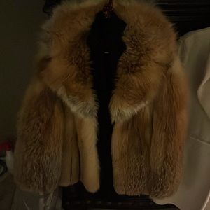 GENUINE RED FOX FUR COAT. Worn ONCE. FANTASTIC FUR FORMAL OR CLASSY CLASSIC.